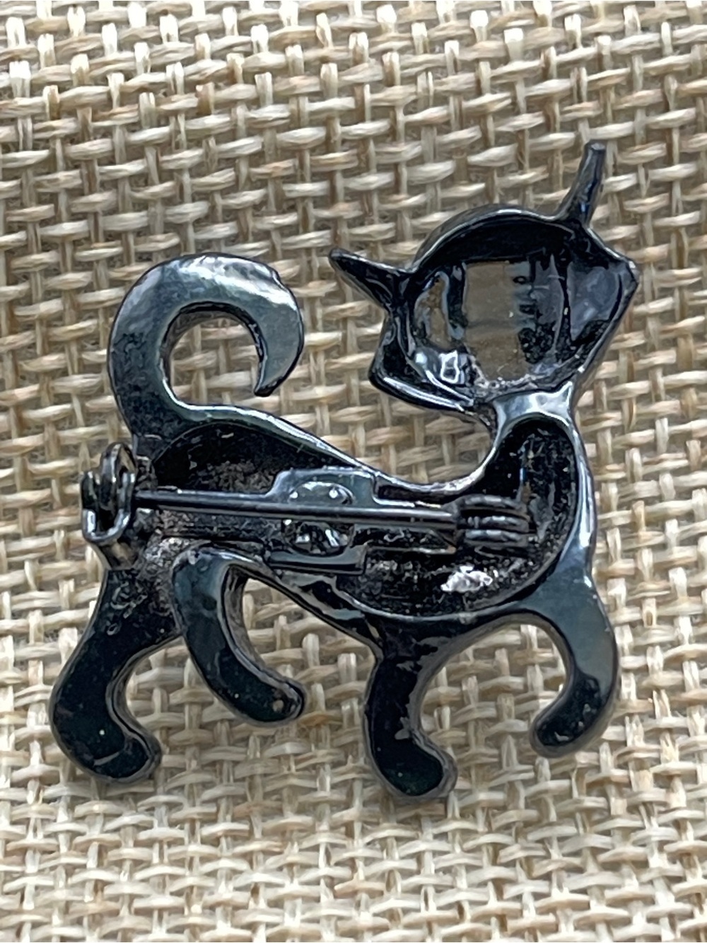 Vintage Hematite Cat Brooch Pin Turquoise Blue Eyes Iridescent Figural - Picture 3 of 7